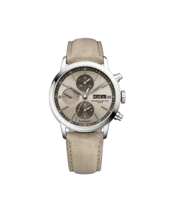 Baume & Mercier Classima Chronograph til herre p&aring; 42 mm. Beige skive, beige rem og automatisk verk med 48 timer gangreserve. 50 meter vanntett.