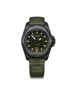 Victorinox I.N.O.X. Automatic herreklokke med gr&oslash;nn skive, kasse i karbon og gr&oslash;nn gummirem. 200 meter vanntett. 