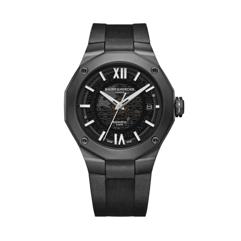 Baume & Mercier Riviera er en sporty klokke til herre i helsort på 42 mm med automatisk verk.