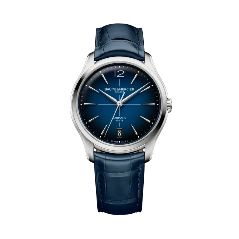 Baume & Mercier Clifton dressklokke til herre med automatisk verk med 120 timer gangreserve, blå skrive og blå alligatorrem.