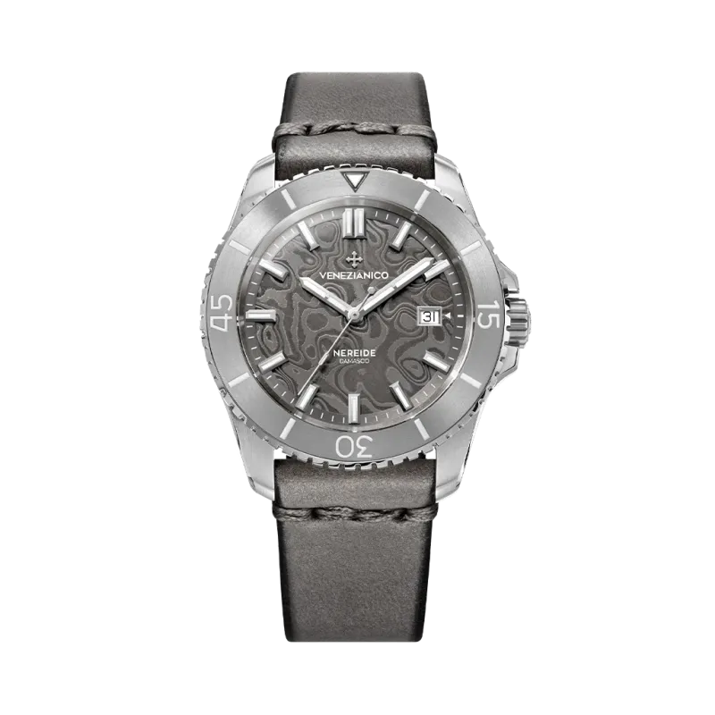 Venezianico Nereide Damasco 4521565 herreklokke på 42 mm med automatisk verk, skive av damaskusstål og skinnrem.