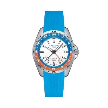 Certina DS-X GMT herreklokke med hvit tallskive og blå gummirem. 200 meter vanntett.
