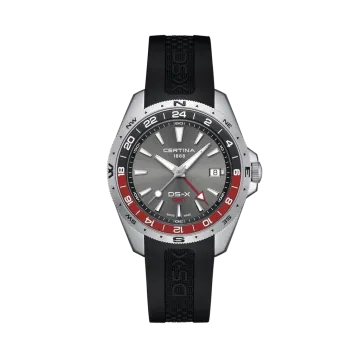 Certina DS-X GMT C047.452.17.081.01 herreklokke med grå skive, sort gummirem, kasse i stål og GMT-funksjon.