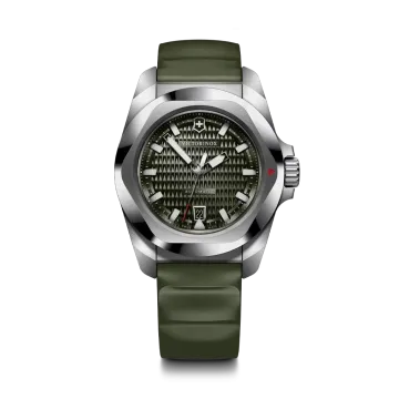 Victorinox I.N.O.X. Automatic herreklokke i stål på 41 mm med grønn skive og grønn rem. 200 meter vanntett.