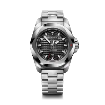 Victorinox I.N.O.X. Automatic herreur med sort tallskive, kasse og lenke i stål. 200 meter vanntett.