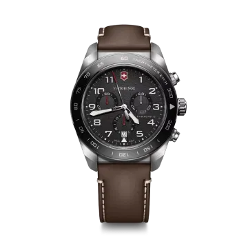 Victorinox Swiss Army Chronograph herreklokke meed quartzverk, sort skive med kronografer og brun skinnrem.